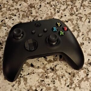 Sleek Black Wireless Gaming Controller